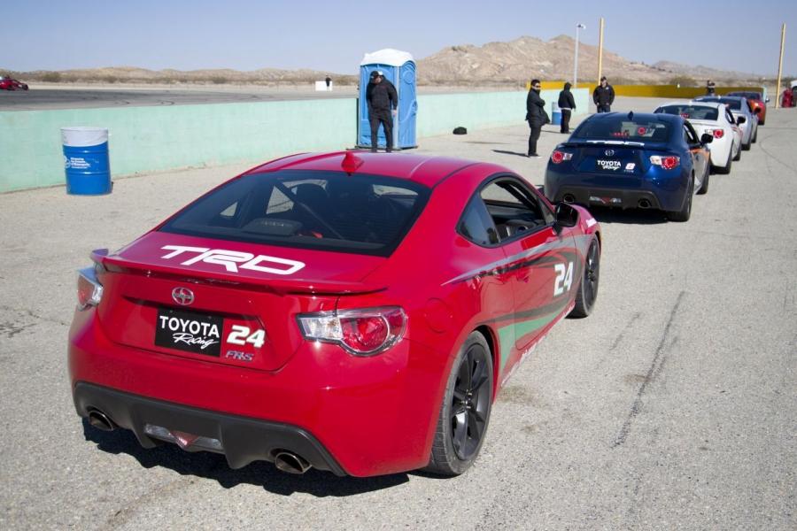  Scion FR-S at Willow Springs 2013 года  (фото 7 из 24)